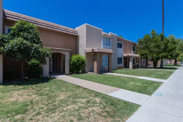 MLS: 6081545 Condo For Sale