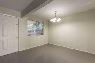 Photo #6: 6081545 Listing