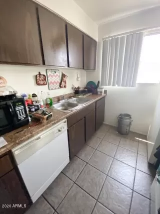 Photo #3: 6081657 Listing