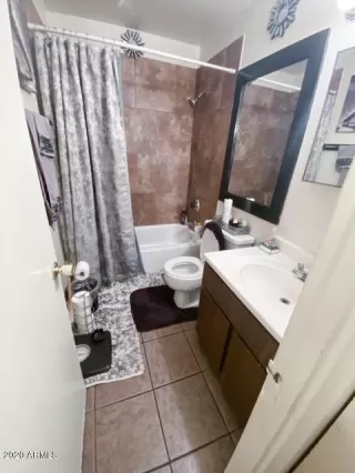 Photo #4: 6081657 Listing