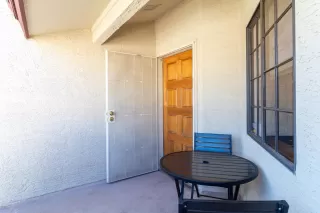 Photo #2: 6081679 Listing