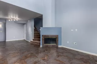 Photo #6: 6081698 Listing