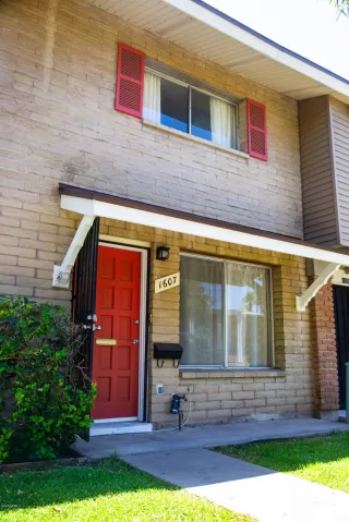 Photo #1: 6081721 Listing 