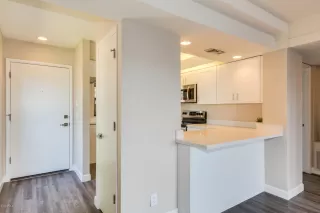 Photo #3: 6081751 Listing 