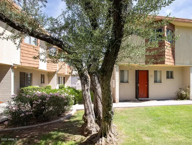 MLS: 6081805 Condo For Sale