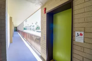 Photo #4: 6082153 Listing