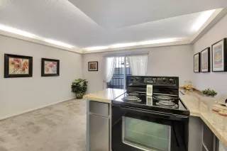 Photo #6: 6082183 Listing