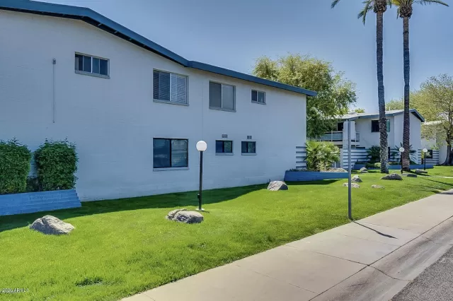 MLS: 6082267 Condo For Sale