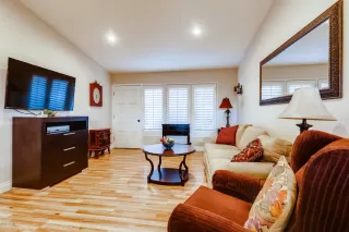 Photo #1: 6082372 Listing