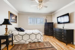 Photo #6: 6082372 Listing