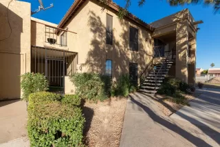 Photo #2: 6082437 Listing