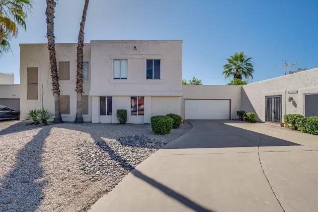 MLS: 6082444 Condo For Sale