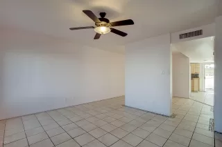 Photo #3: 6082444 Listing