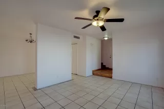 Photo #4: 6082444 Listing