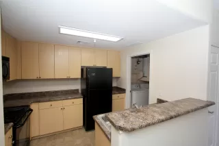 Photo #4: 6082613 Listing 
