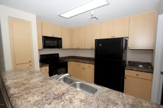 Photo #5: 6082613 Listing 