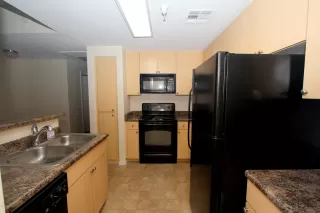 Photo #6: 6082613 Listing 