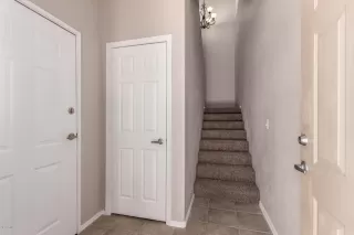 Photo #5: 6083017 Listing