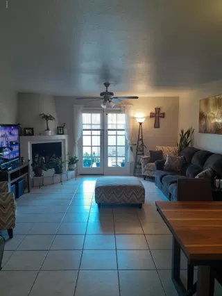 Photo #4: 6083192 Listing