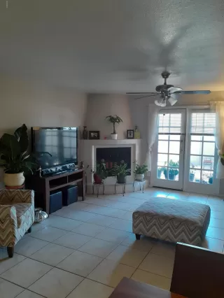 Photo #5: 6083192 Listing