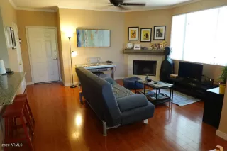 Photo #4: 6083383 Listing