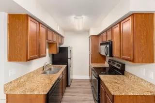 Photo #3: 6083399 Listing