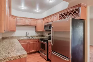 Photo #3: 6083464 Listing