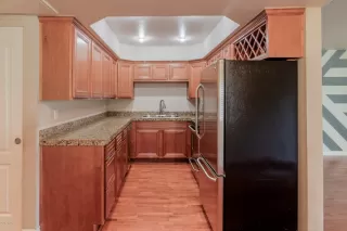 Photo #4: 6083464 Listing