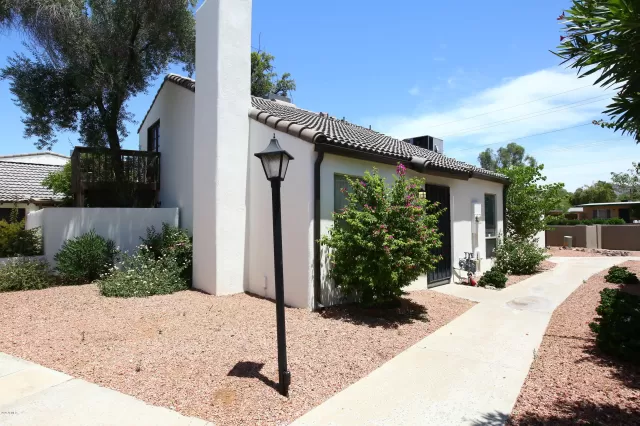 MLS: 6083591 Condo For Sale