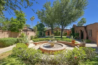 Photo #1: 6083682 Listing