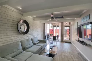 Photo #5: 6083682 Listing