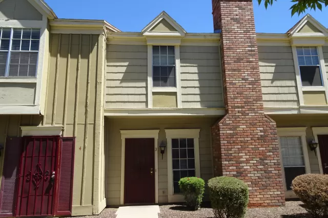 MLS: 6083728 Condo For Sale