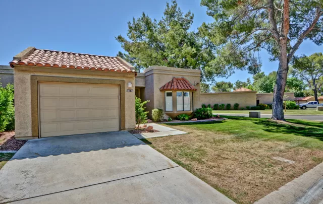 MLS: 6084024 Condo For Sale