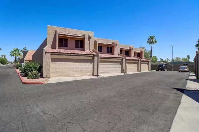 MLS: 6084037 Condo For Sale