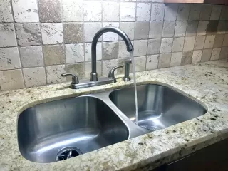 Photo #5: 6084153 Listing 