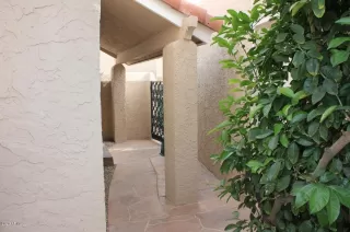 Photo #2: 6084283 Listing