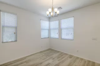 Photo #3: 6084384 Listing