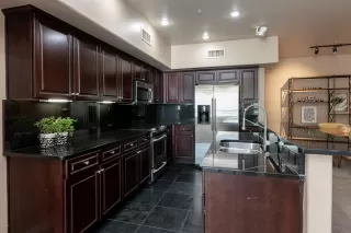 Photo #3: 6084448 Listing