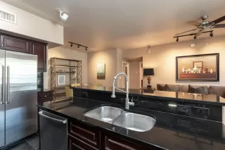 Photo #4: 6084448 Listing