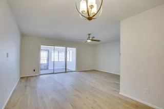 Photo #3: 6084834 Listing 