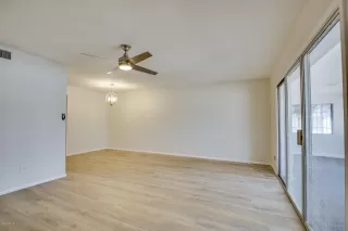 Photo #4: 6084834 Listing 