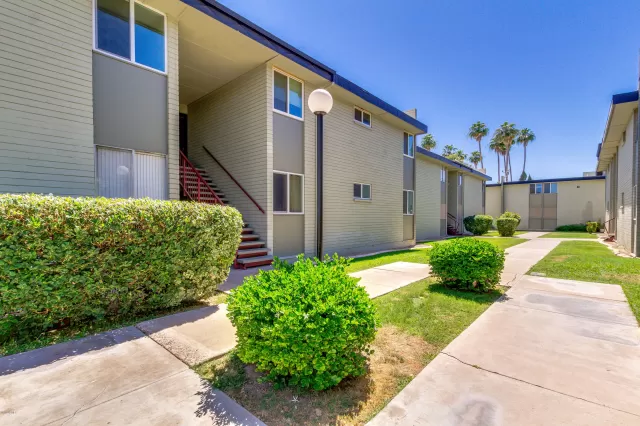 MLS: 6085038 Condo For Sale