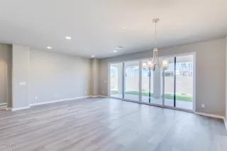 Photo #3: 6085111 Listing 