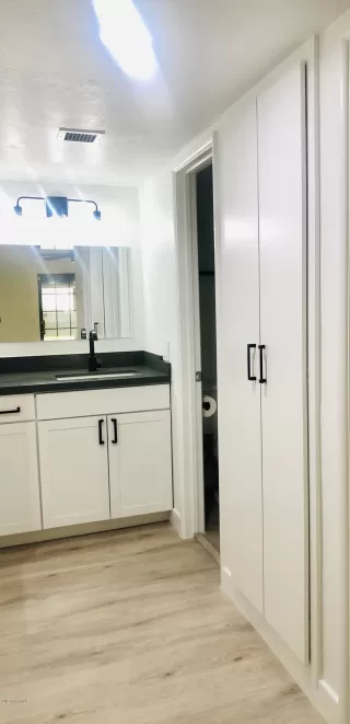 Photo #3: 6085151 Listing 