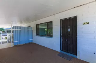 Photo #6: 6085377 Listing