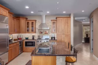 Photo #6: 6085409 Listing 