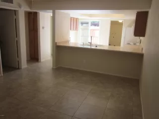 Photo #6: 6085456 Listing