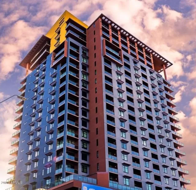 MLS: 6085484 Condo For Sale