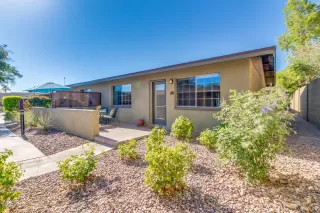 Photo #1: 6085917 Listing