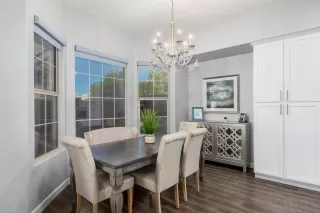 Photo #6: 6085934 Listing